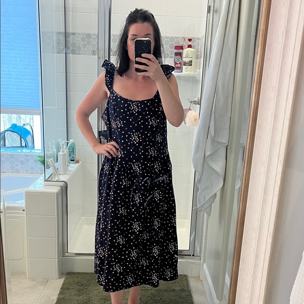 Universal Thread Floral Flutter Sleeve Midi Dress — Size Large — NWT — $15